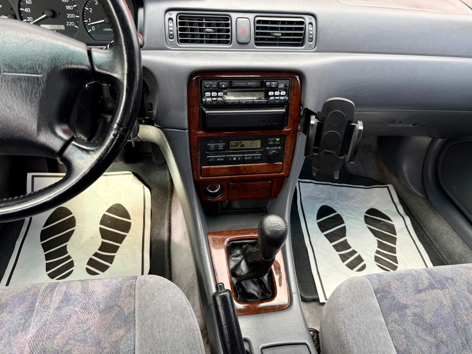 Toyota Camry 2.2 * TÜV NEU * KLIMAAUTOMATIK