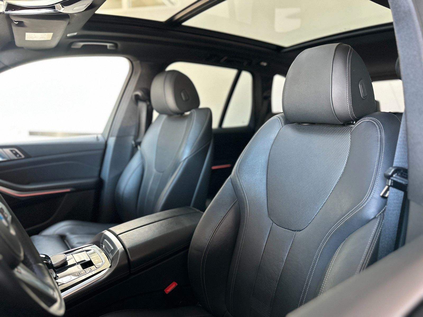 BMW X5 xDrive d M-SPORT Laser*HUD*Leder*AHK*Soft-C foto 6