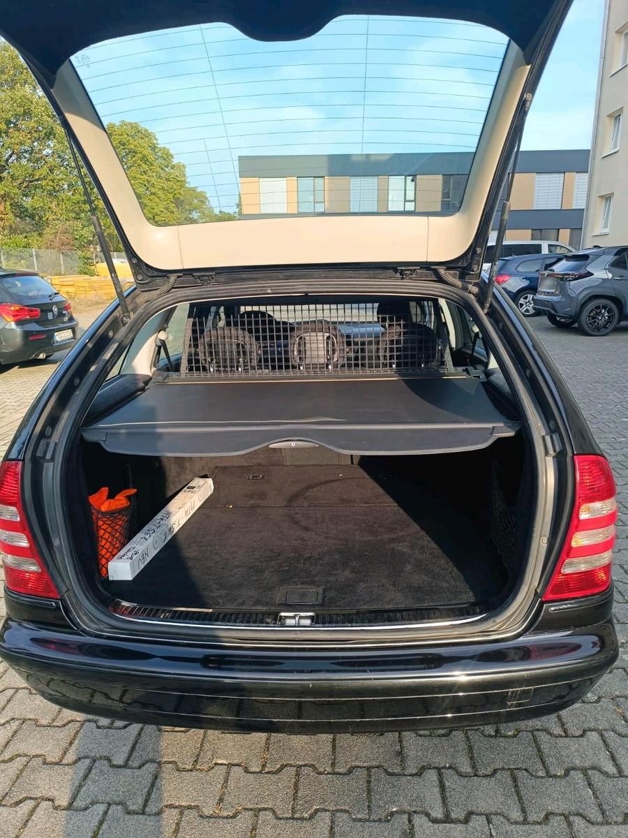 Mercedes-Benz C220 2005 — photo 5