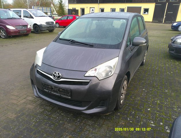 Toyota Verso-S Life 1,3 I Kamera