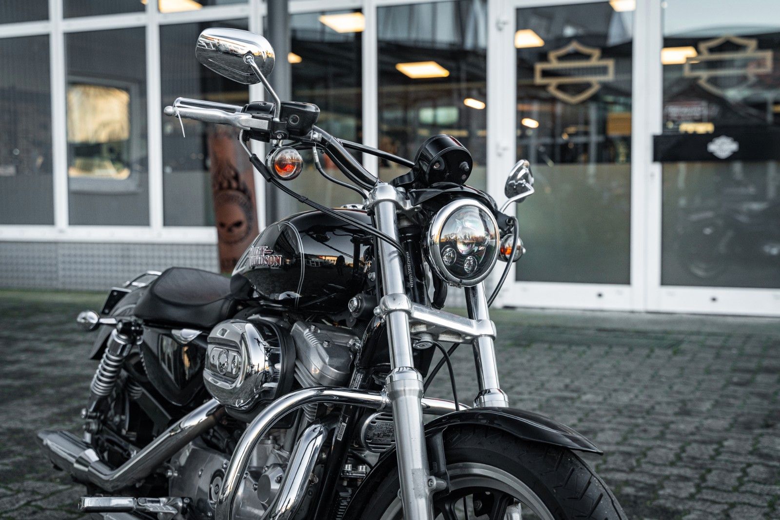 Fahrzeugabbildung Harley-Davidson XL883L SUPERLOW SPORTSTER