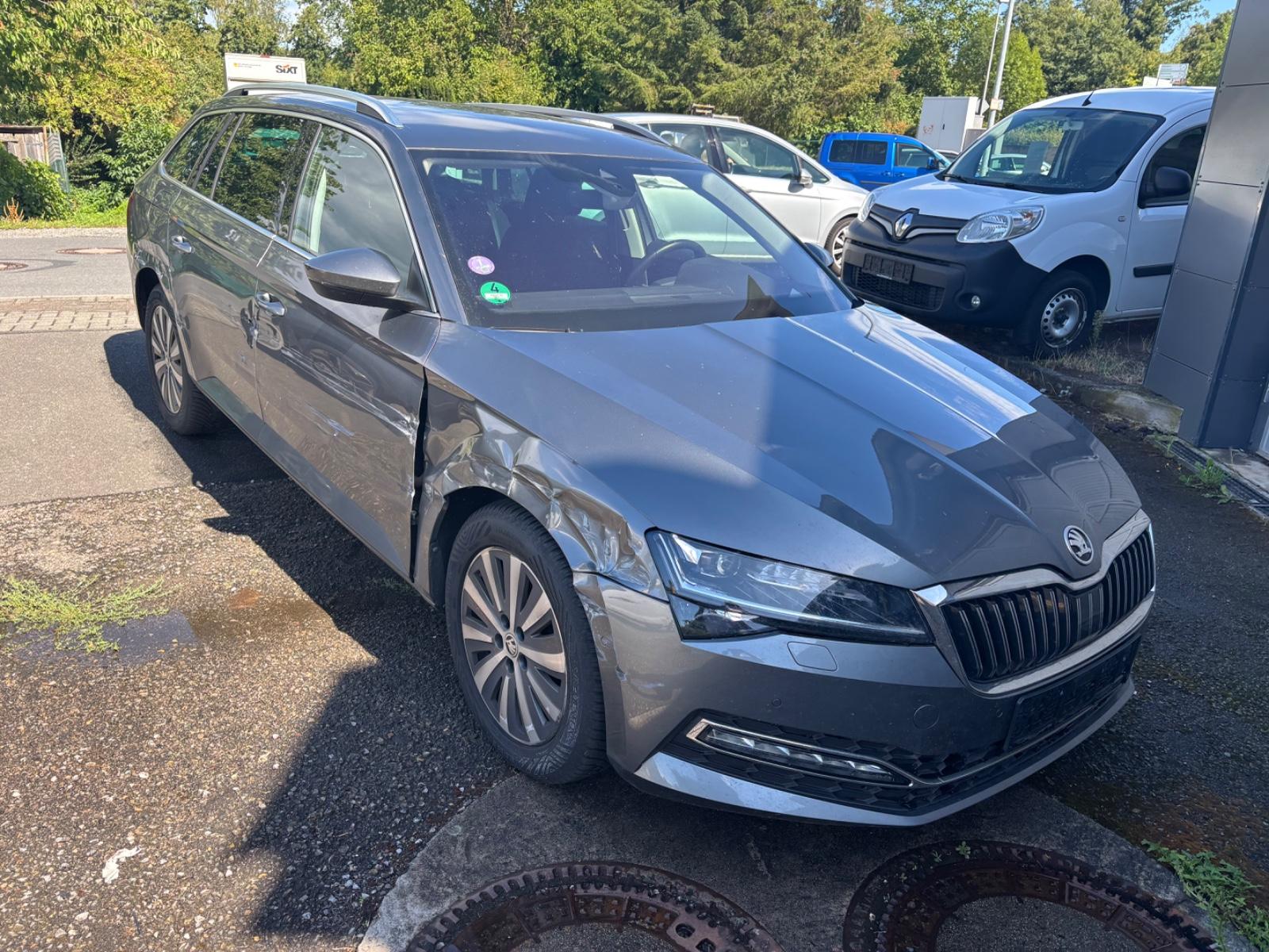 Skoda Superb Combi Style,Automatik+Navi+Kamera+LED