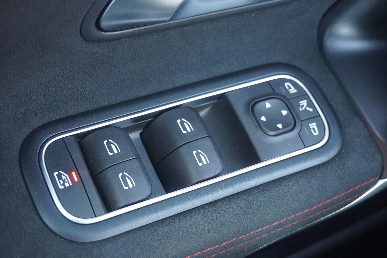 Mercedes-Benz CLA AMG Line LED Navi 360° AHK Panorama ACC, миниатюра 25