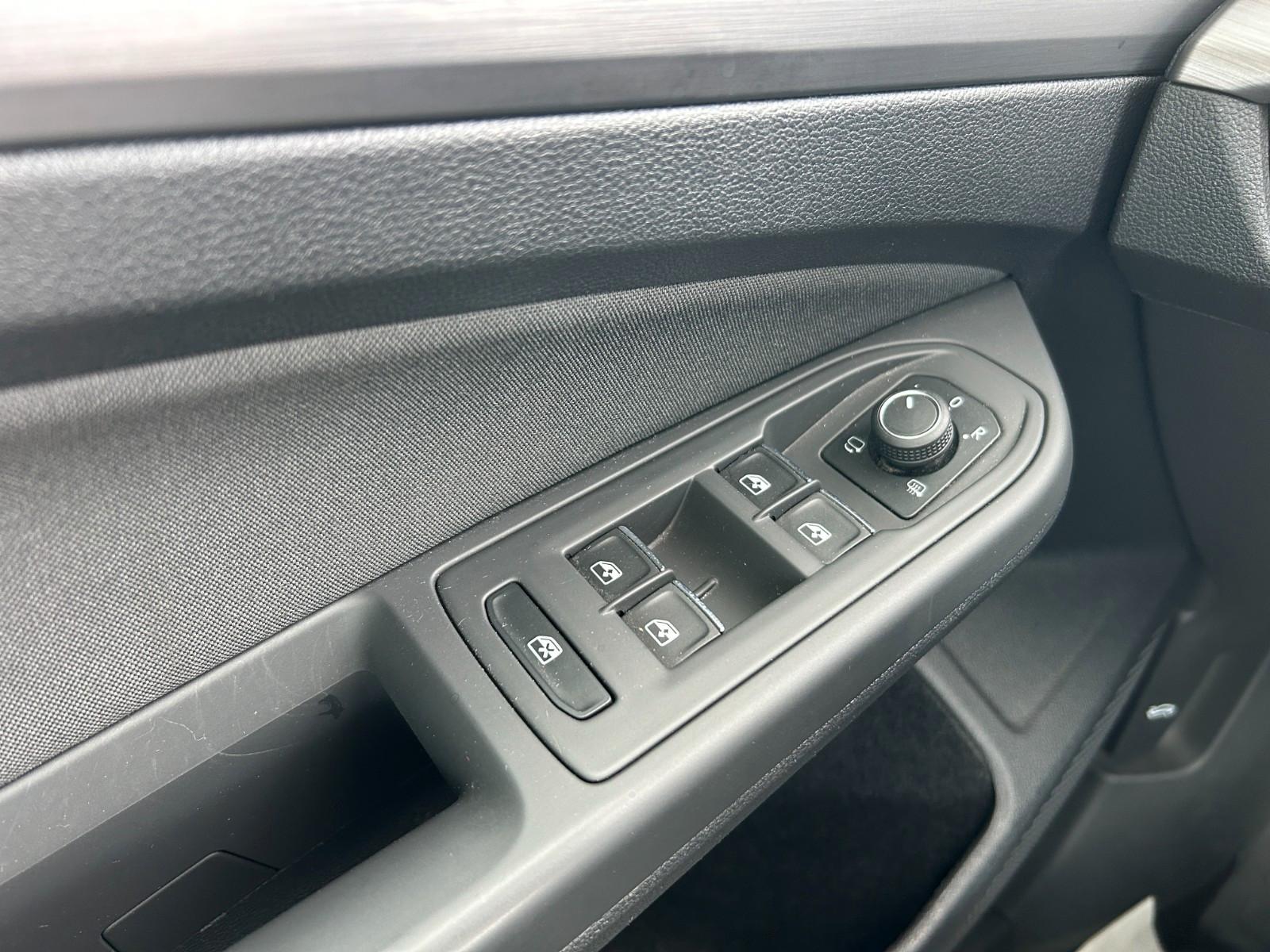 Volkswagen Golf VIII Variant Style 2.0 TSI 4Motion Kamera, миниатюра 28