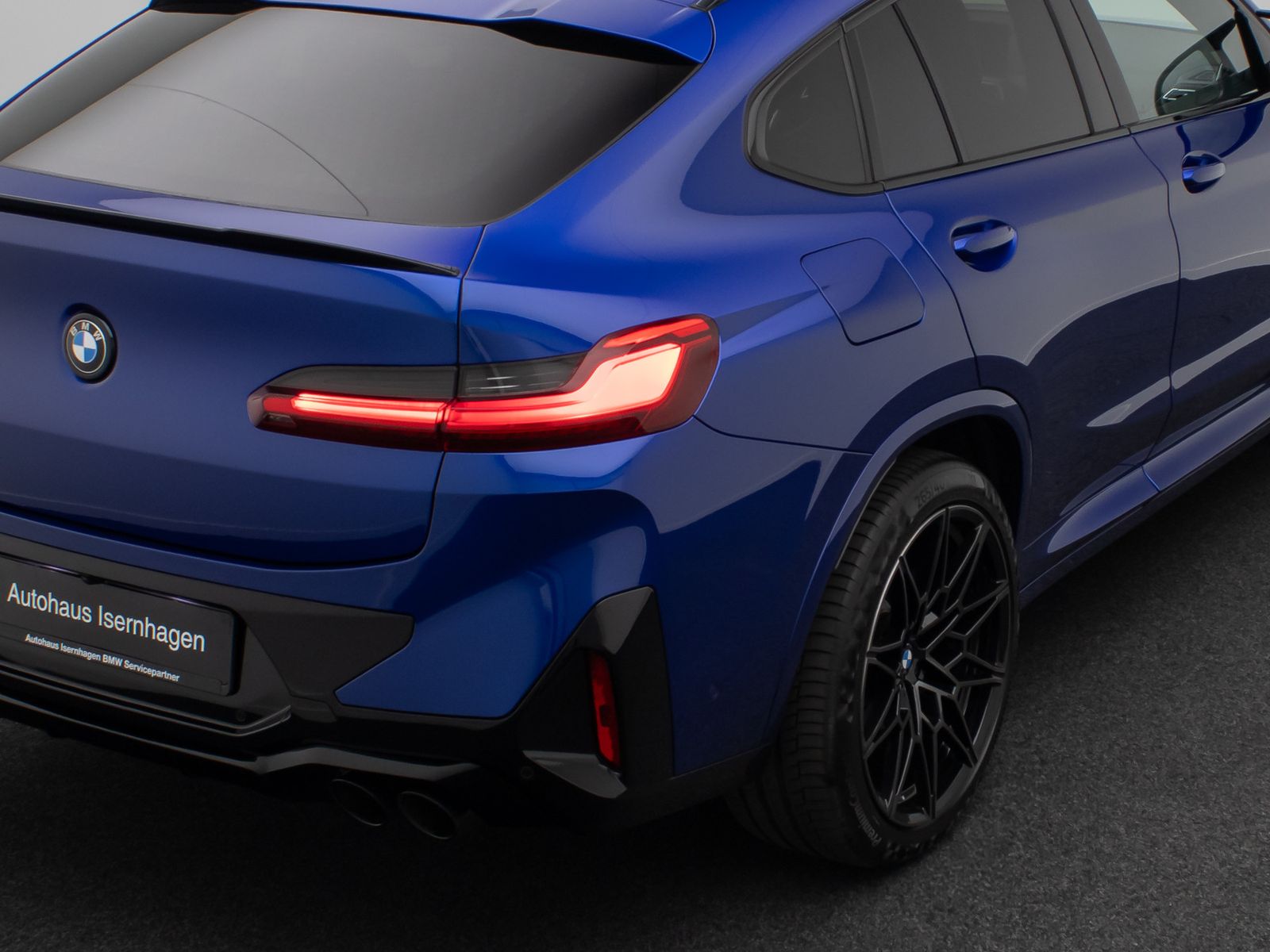 Fahrzeugabbildung BMW X4 M Competiton Panorama 360&deg;HUD DAB H/K 21Zoll