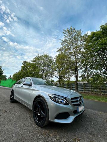 MERCEDES-BENZ C 200 4MATIC T 7G-TRONIC Navi AHK, Top Zustand 