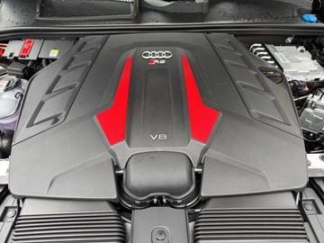 2025 AUDI RSQ8 — миниатюра 19