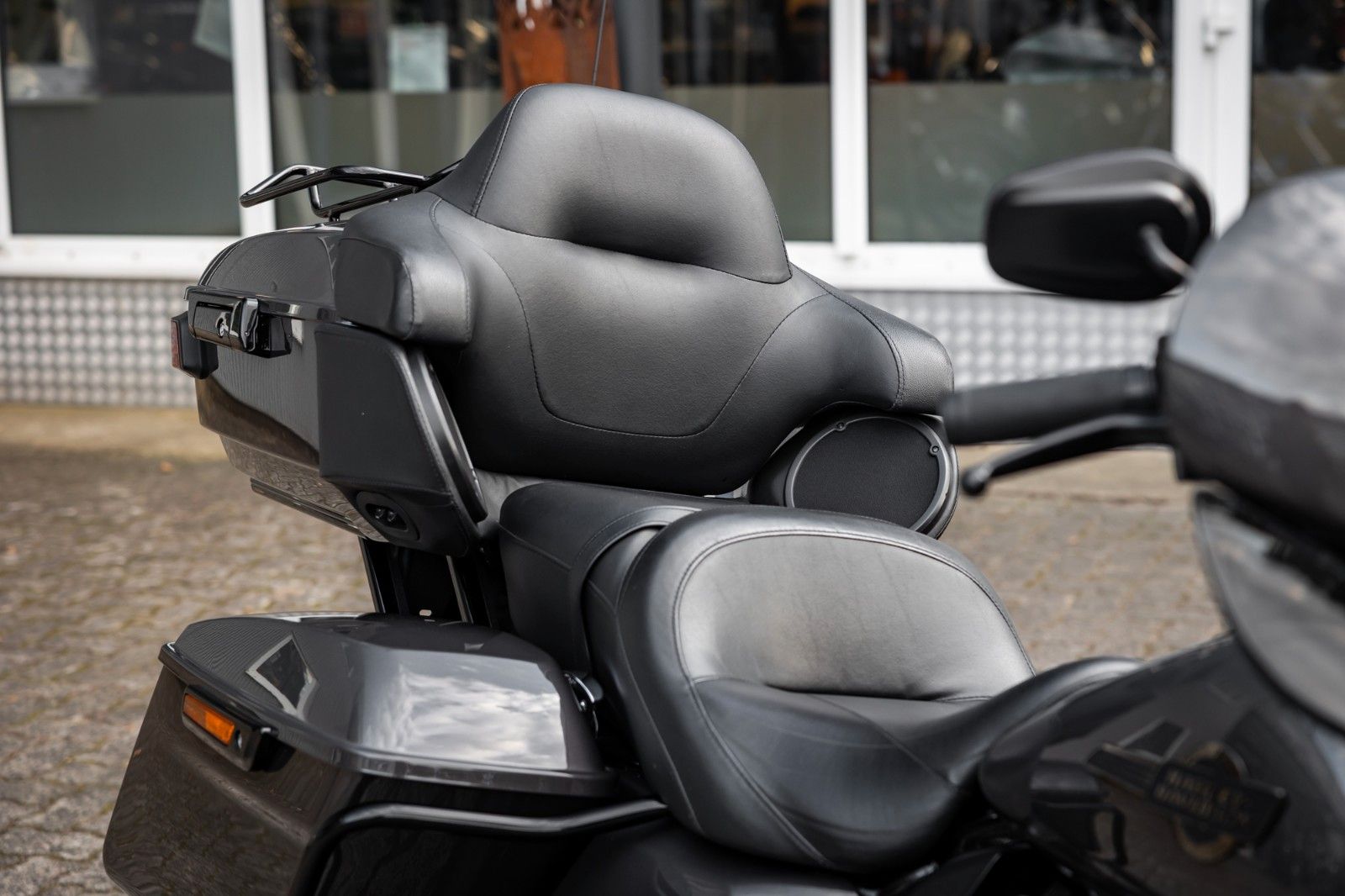 Fahrzeugabbildung Harley-Davidson Ultra Limited FLHTK - Screaming Eagle -