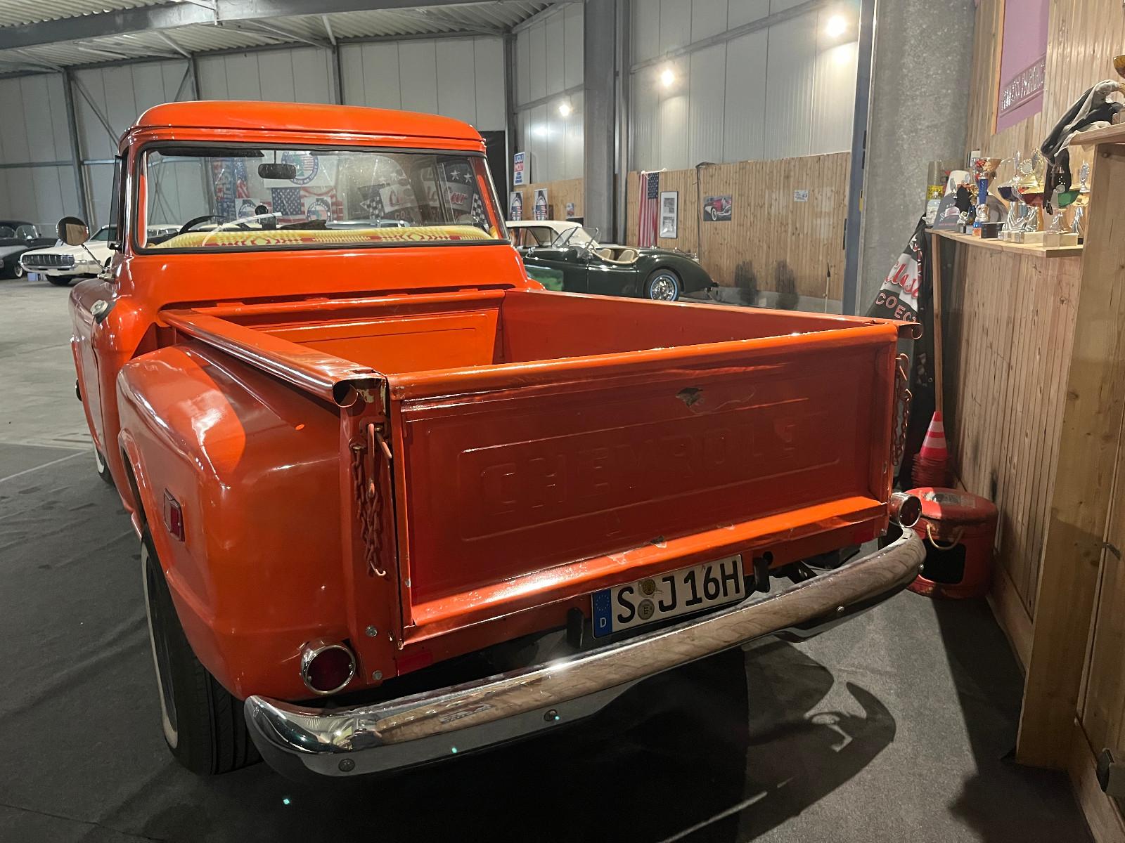 Chevrolet 3200 Apache PickUp *Garantie*
