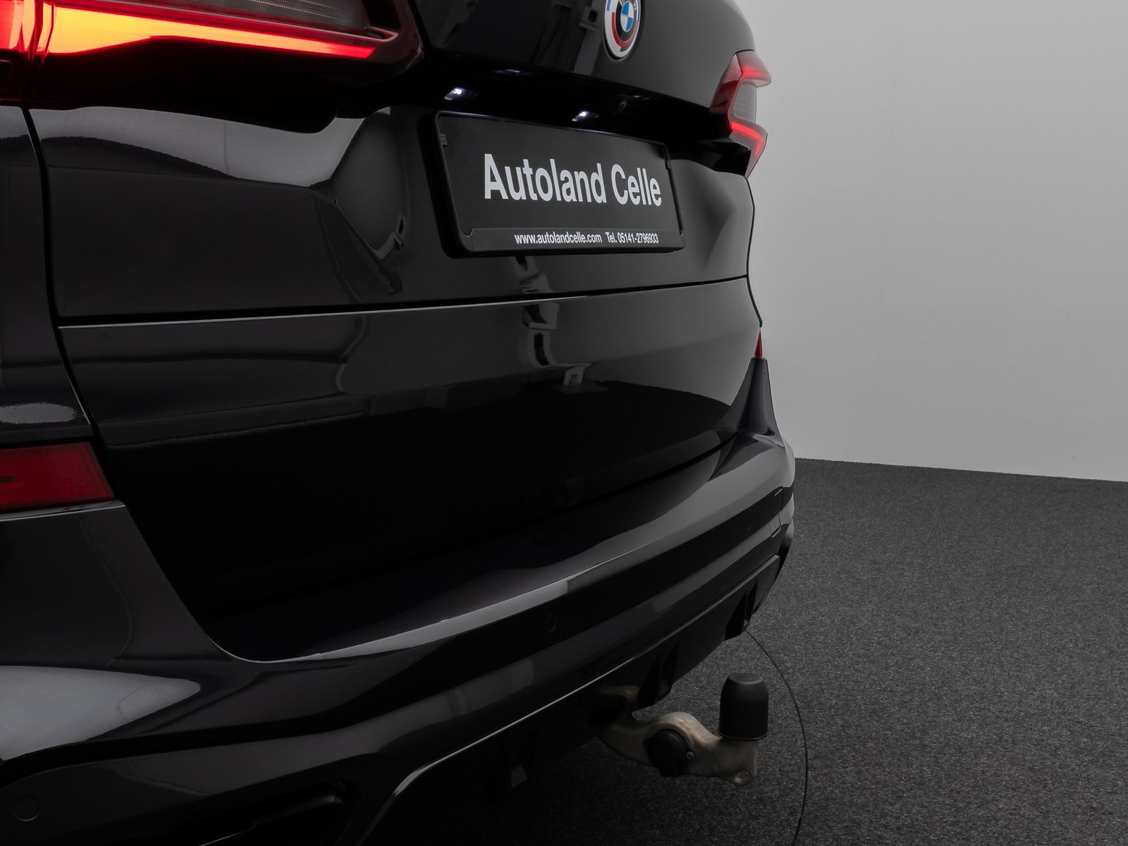 Fahrzeugabbildung BMW X5 xD40d M Sport 360°Laser HUD DAB H/K AHK ACC