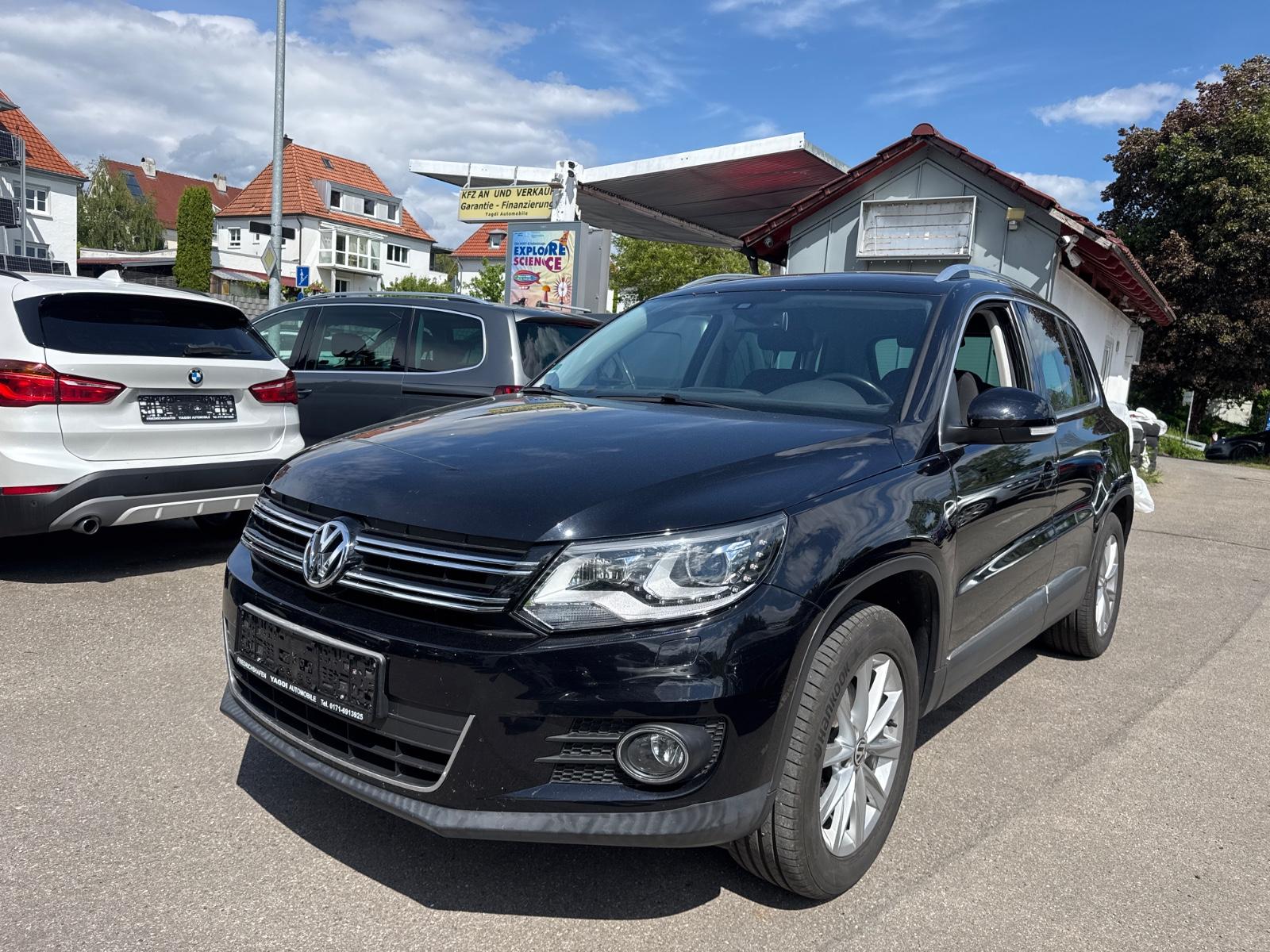 Volkswagen Tiguan Sport & Style 4Motion*AHK*BiXenon*NAVI*