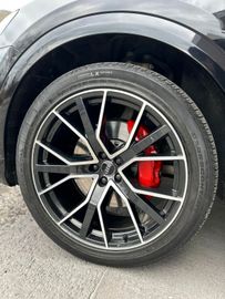 Audi Q8 - 9