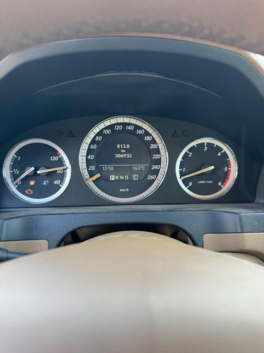 Mercedes-Benz C320 2008 — photo 8