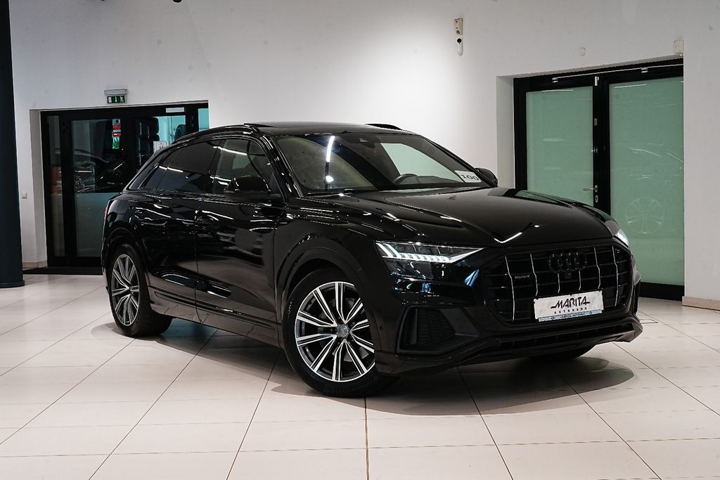 Image of Audi Q8