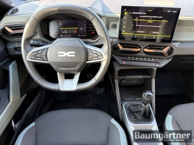Fahrzeugabbildung Dacia Duster Extreme TCe 130 City-P./Sitzh/Deutsch - mit KI generiert/bearbeitet