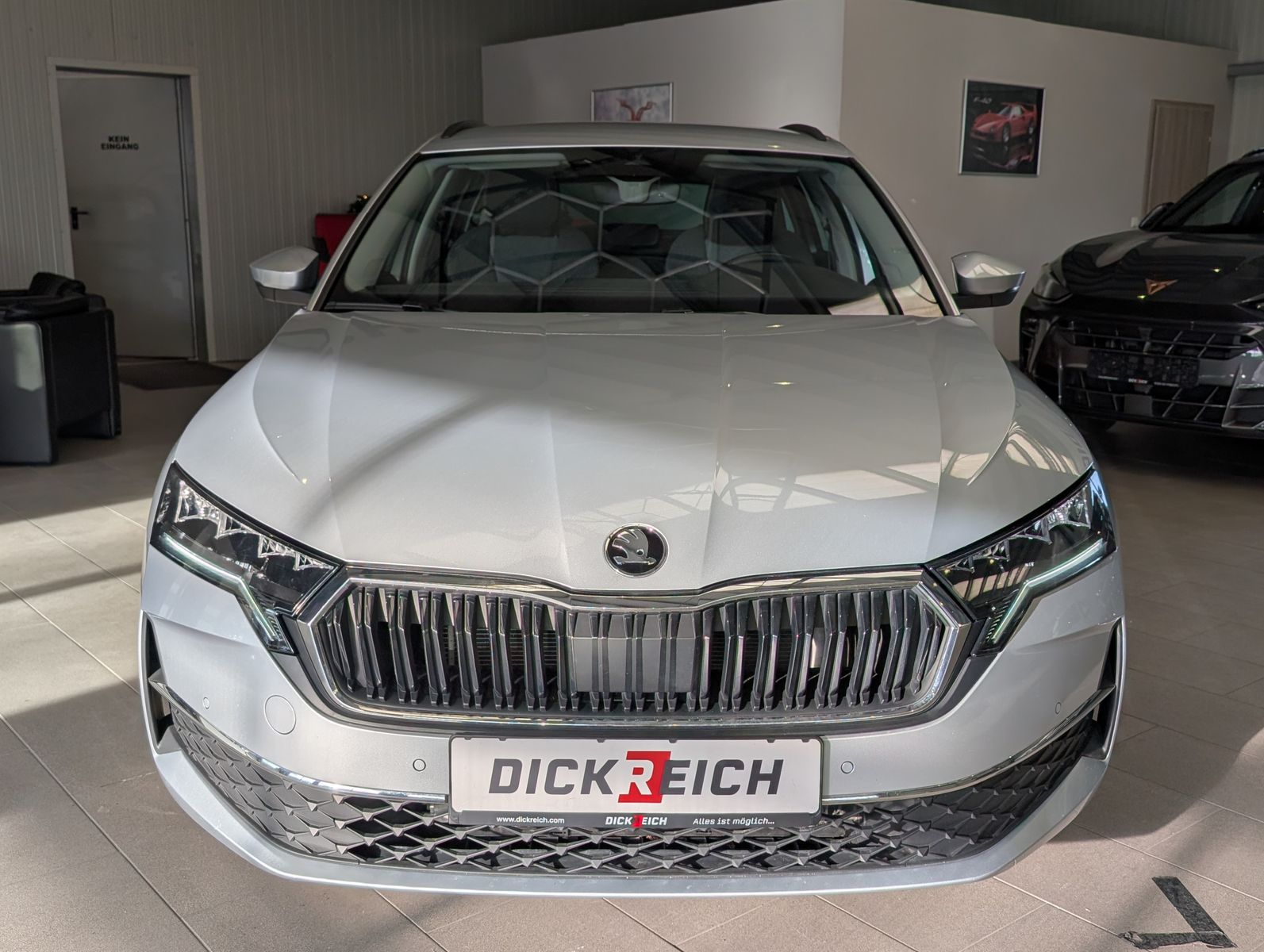 Fahrzeugabbildung SKODA Octavia 1.5 TSI mHEV DSG ACC Style-Paket AHK 17"
