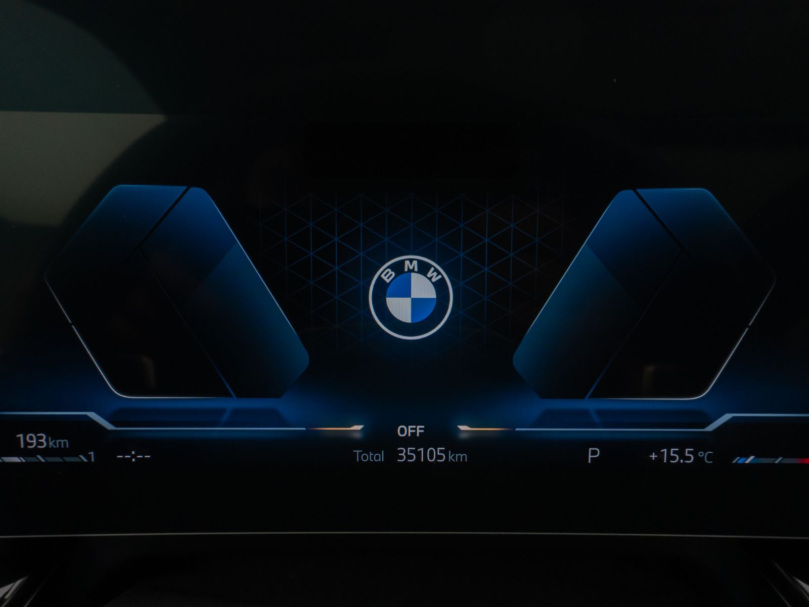 Fahrzeugabbildung BMW X1 sD18i xLine Panorama 360°HUD DAB H/K Sport