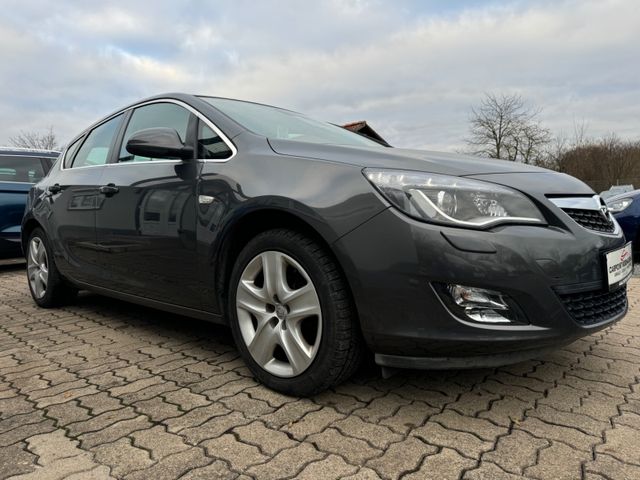 Opel Astra J Lim. 5-trg. Innovation