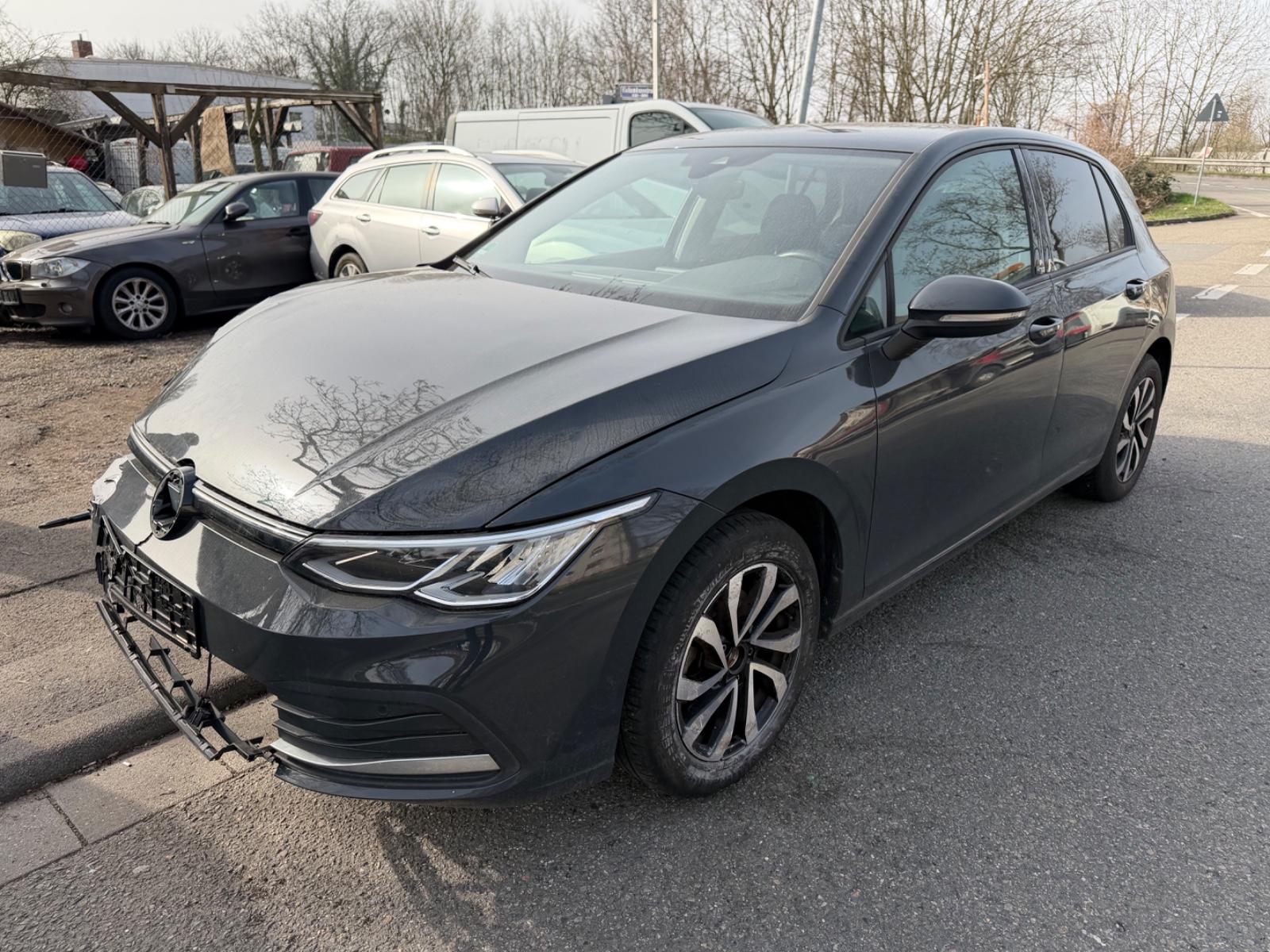 Volkswagen Golf 1.5 eTSI ACT OPF