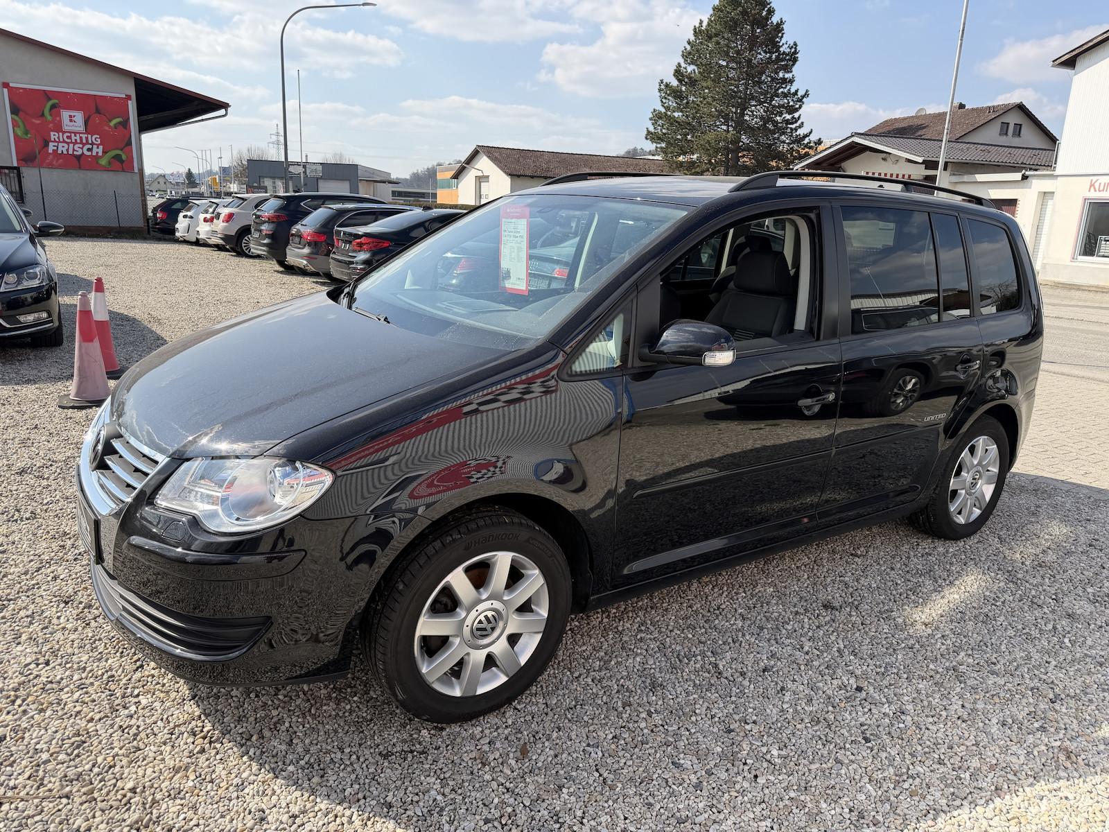 Volkswagen Touran United 1.4i TFSI 7-Sitze Klima SHZ PDC Na