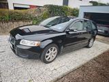 Volvo V50 D2 - - gebrauchte Volvo V50 aus dem Jahr 2010