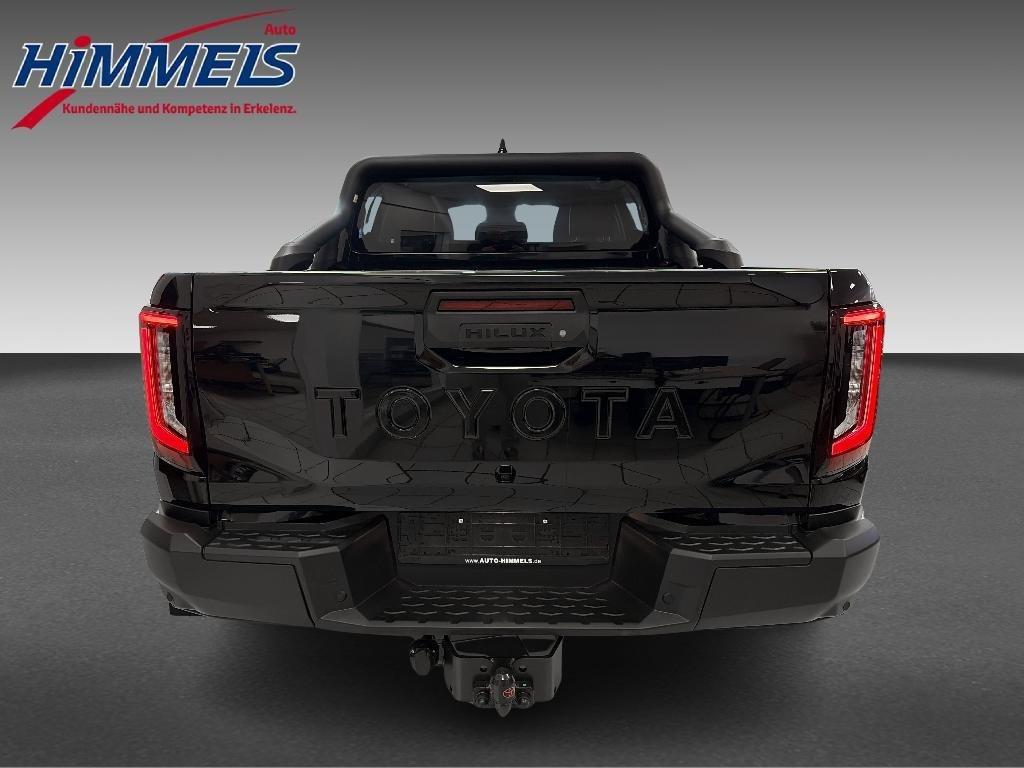 Toyota Hilux Double Cab 2.8 D MHEV 4×4 Invincible