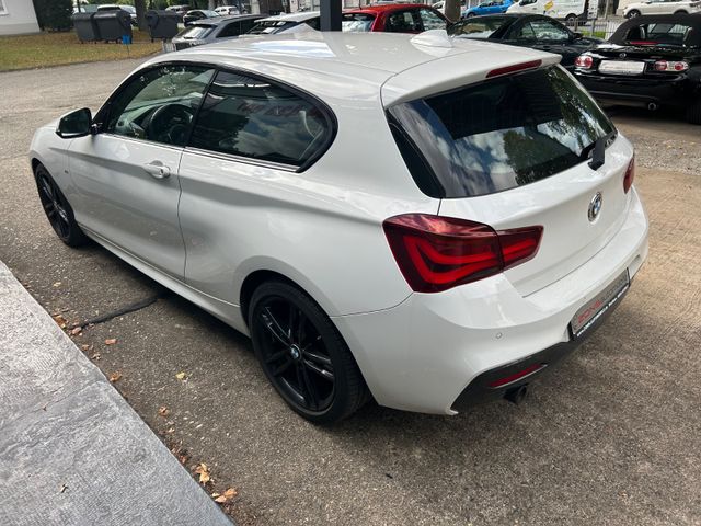 Fahrzeugabbildung BMW 118 M Sport Shadow Line+Leder+Navi+CarPlay+LED