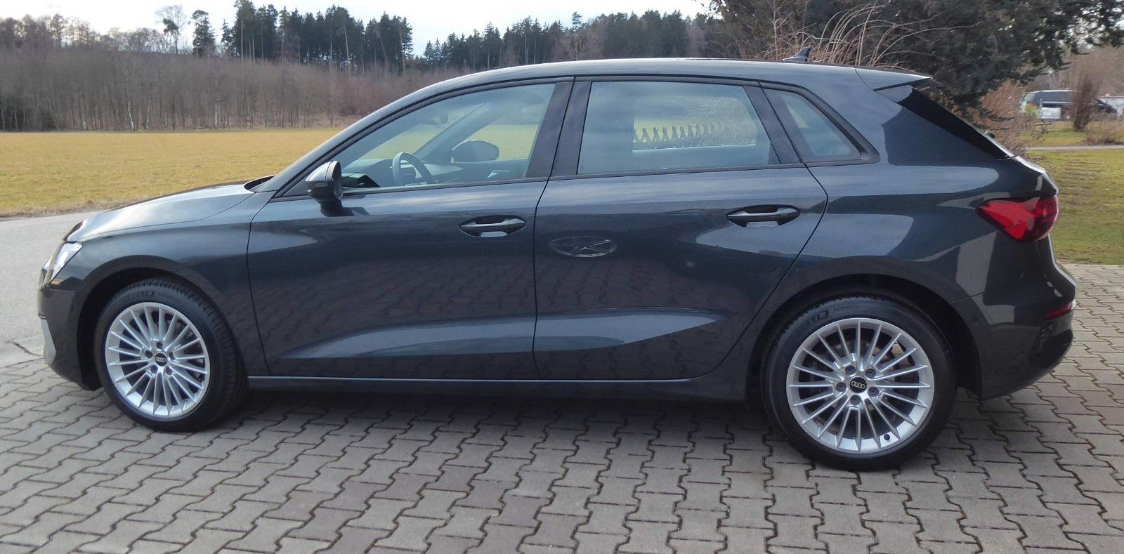Audi A3 Sportback 35 TDI advanced/LED/VIRTUAL/17"ALU foto 6