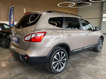 Nissan Qashqai+2 2.0 dCi 3604x4 Aut.*NAVI*AHK*PANO*