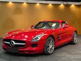 Mercedes-Benz SLS AMG COUPE 6.2 V8 571 PS 1 HAND TRAUM ZUSTAND - Mercedes-Benz SLS AMG: Rot