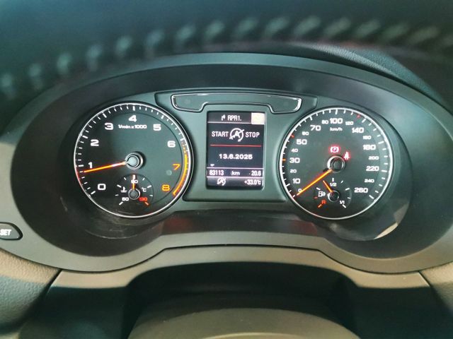 Audi Q3 Navi PDC SHZ LED