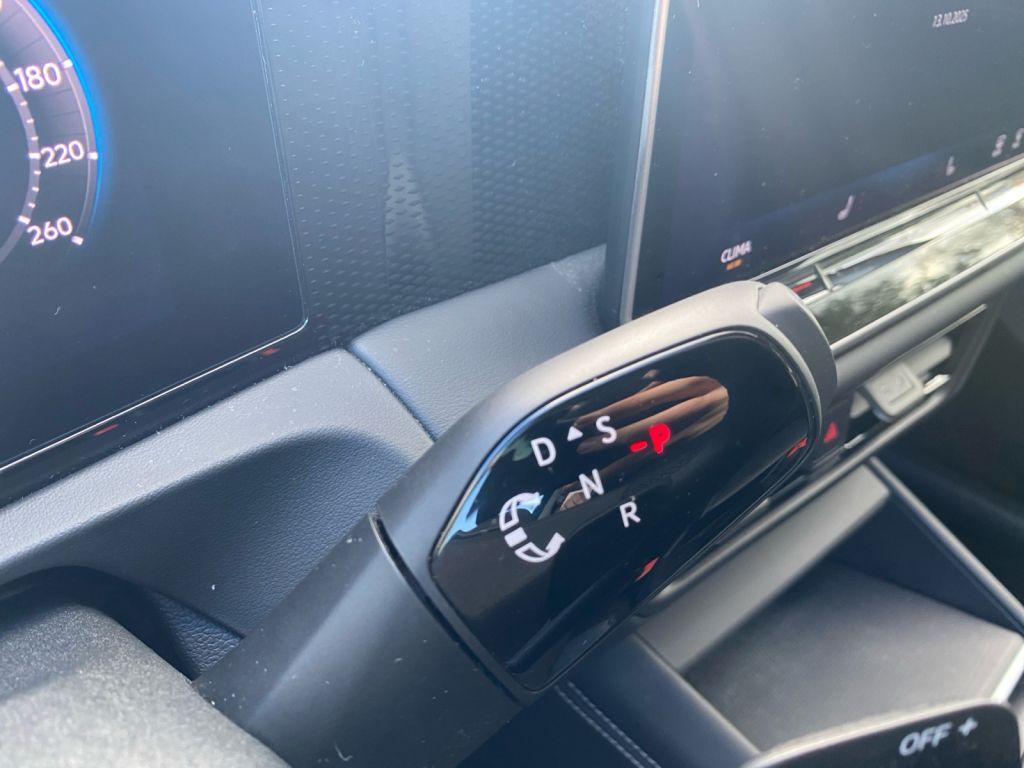 Fahrzeugabbildung Volkswagen Tiguan 1.5 eTSI DSG Life AHZV