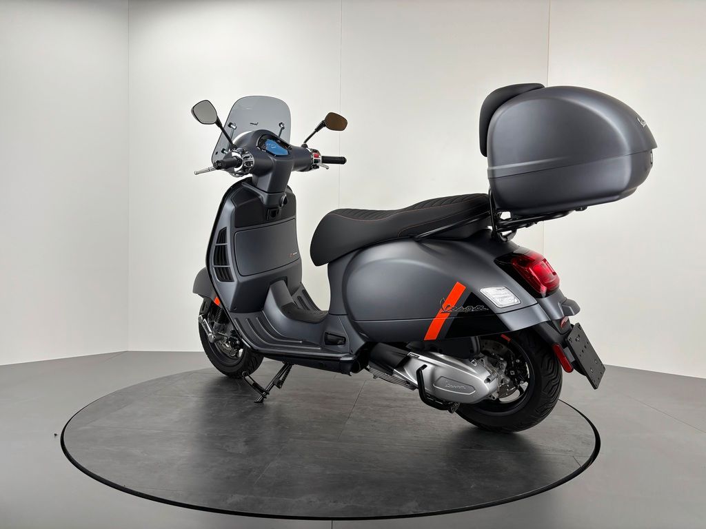 Fahrzeugabbildung Vespa GTS 300 SUPERSPORT *TOPCASE *TOP-ZUSTAND