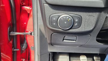 Fahrzeugabbildung Ford Focus Turnier ST-Line