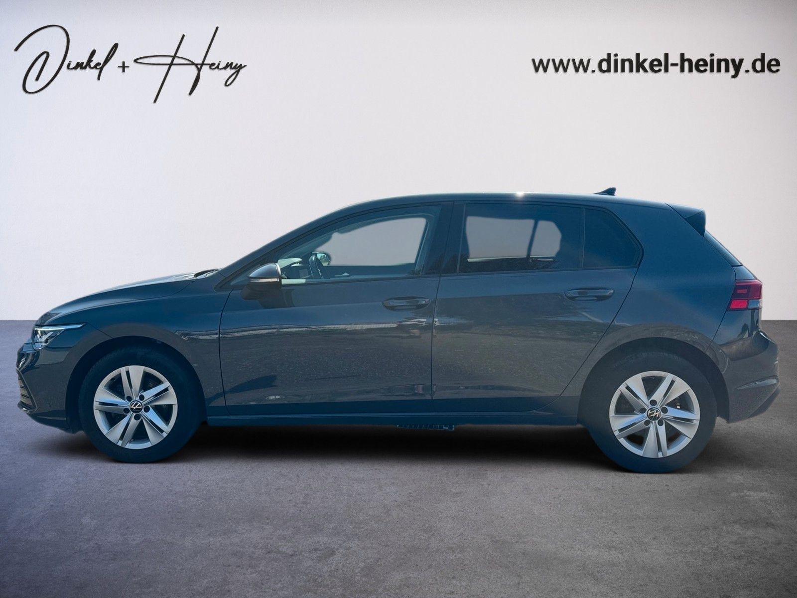 Fahrzeugabbildung Volkswagen Golf VIII Lim. Life 1.0 eTSI