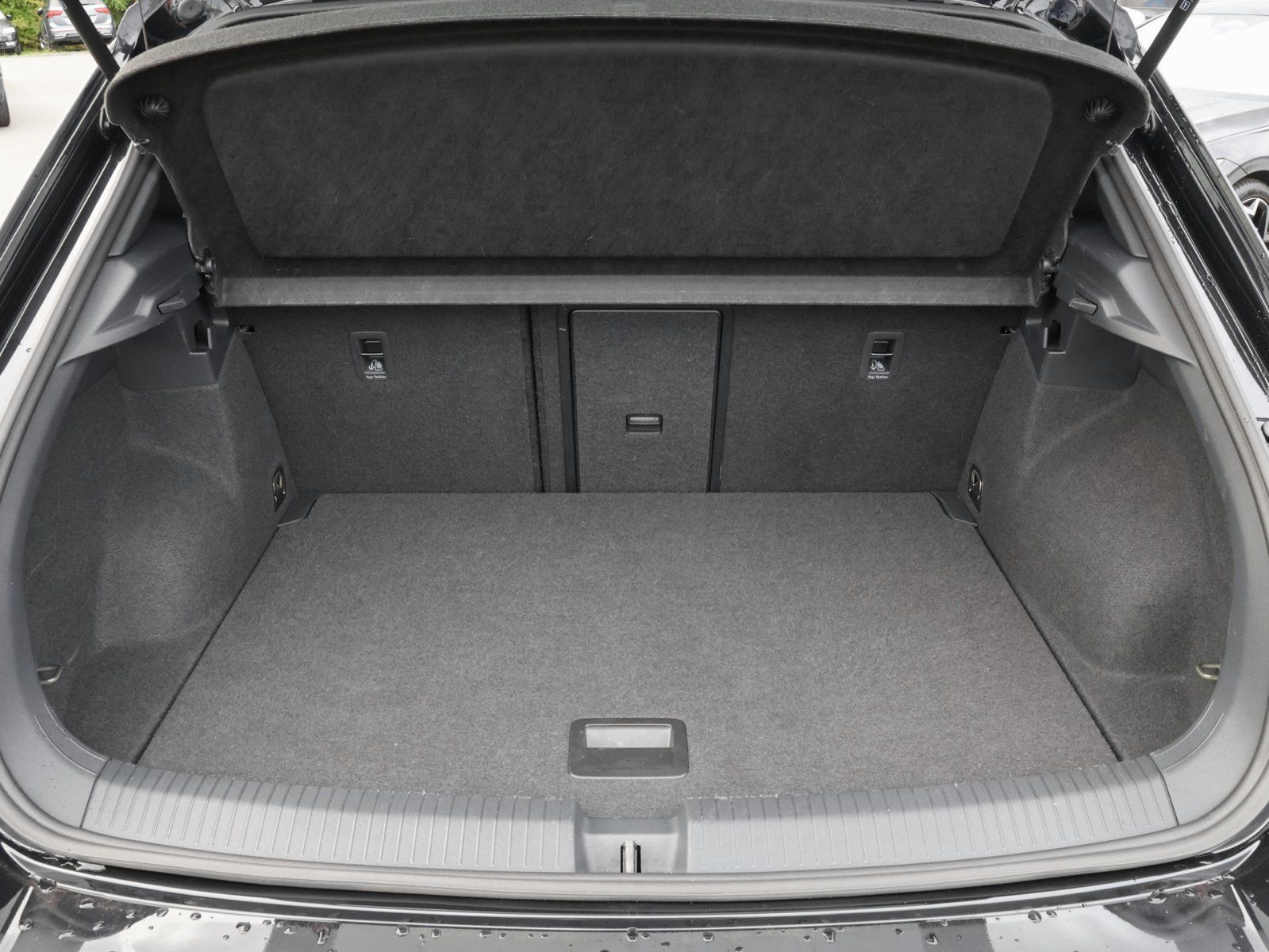 Volkswagen T-Roc - Bild 9