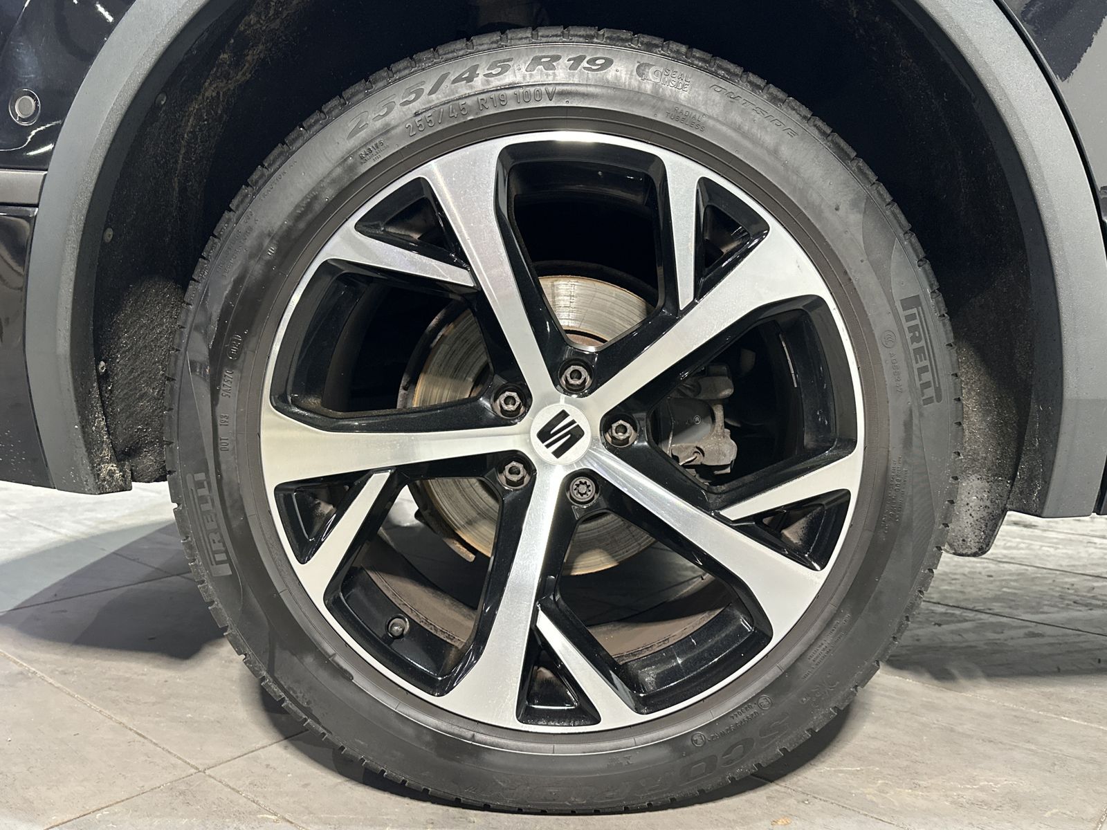 Fahrzeugabbildung SEAT Tarraco 2.0 TDI FR 7-Sitzer NAV+LED+PANO+VC+19ZO