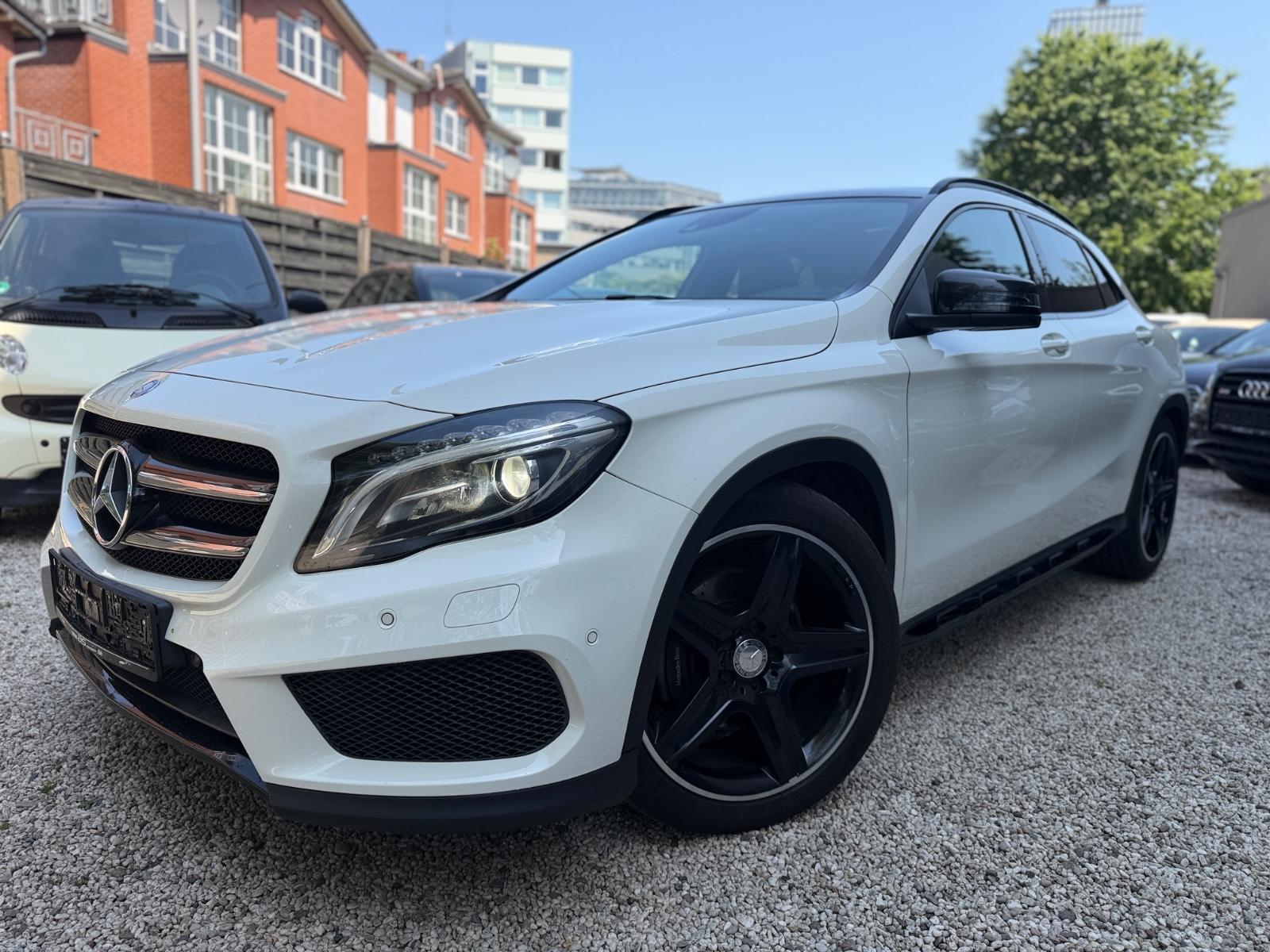 Mercedes-Benz GLA220 CDI*AMG-LINE*AUT./NAVI/E-HECK/PANO/R-CAM*