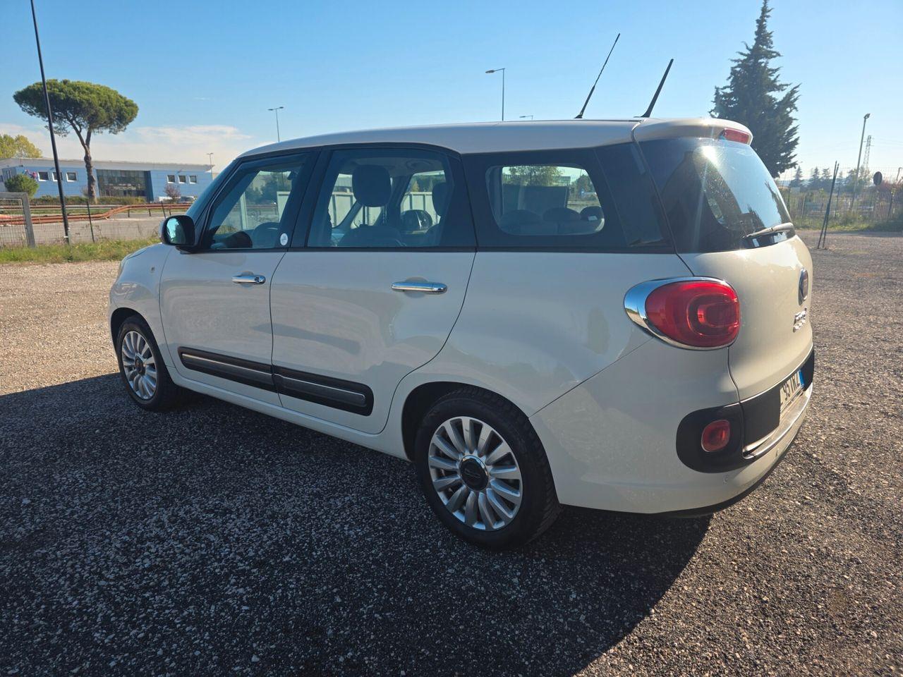 Fiat 500L 2015 — photo 5
