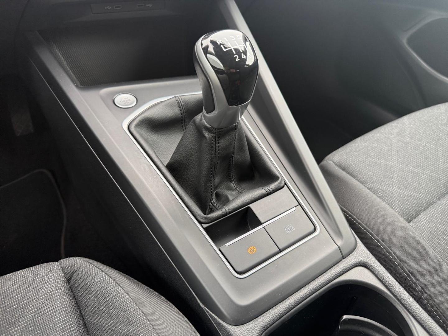 Volkswagen Golf 8 VIII Life 1.5 TSI Navi ACC Apple CarPlay, миниатюра 28