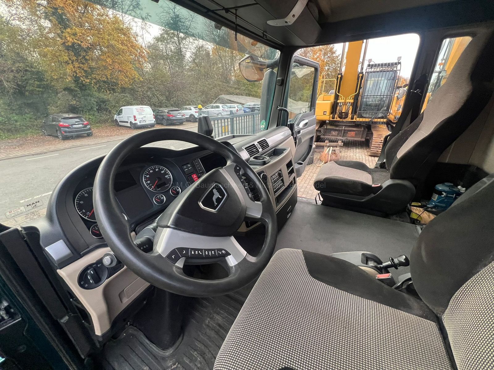 Fahrzeugabbildung MAN MAN TGS 26.500 / TÜV NEU