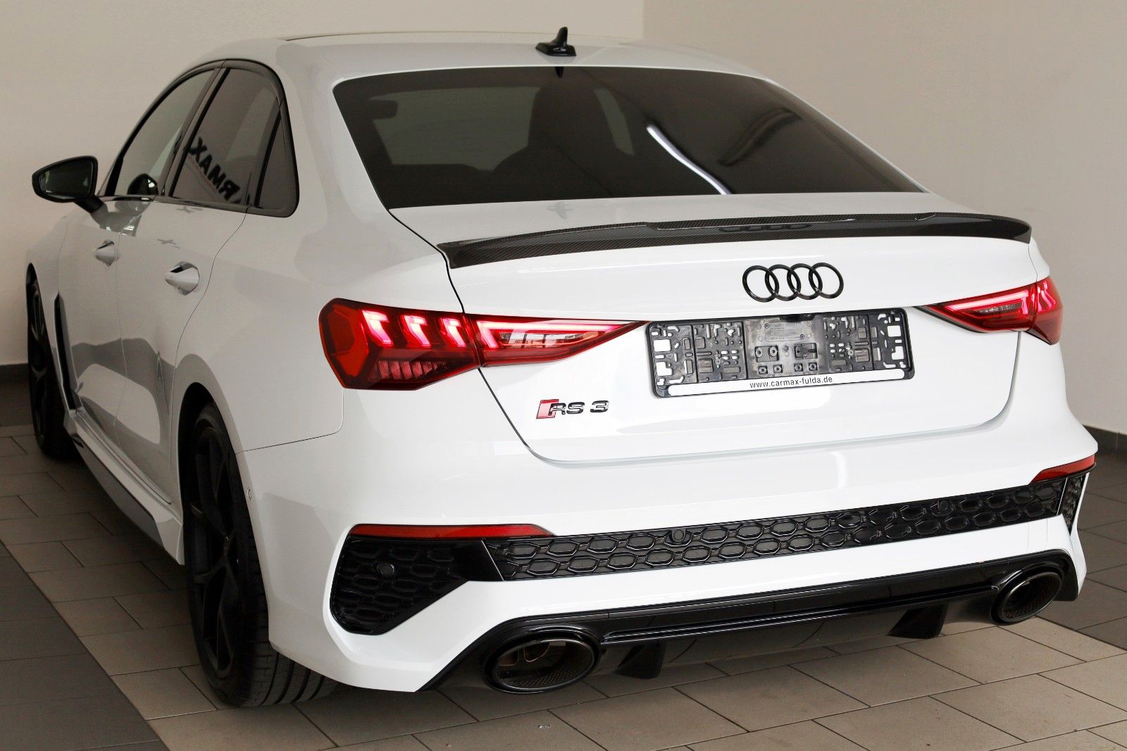 Fahrzeugabbildung Audi RS3 Lim. , RS-Designpaket, HUD,Panorama,Matrix