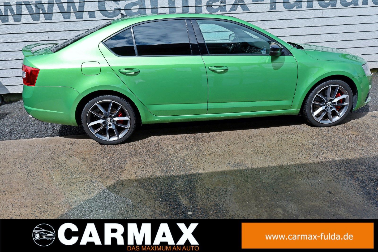 Fahrzeugabbildung SKODA Octavia Lim. RS,Leder,Navi,Bi-Xenon,SH,Panorama