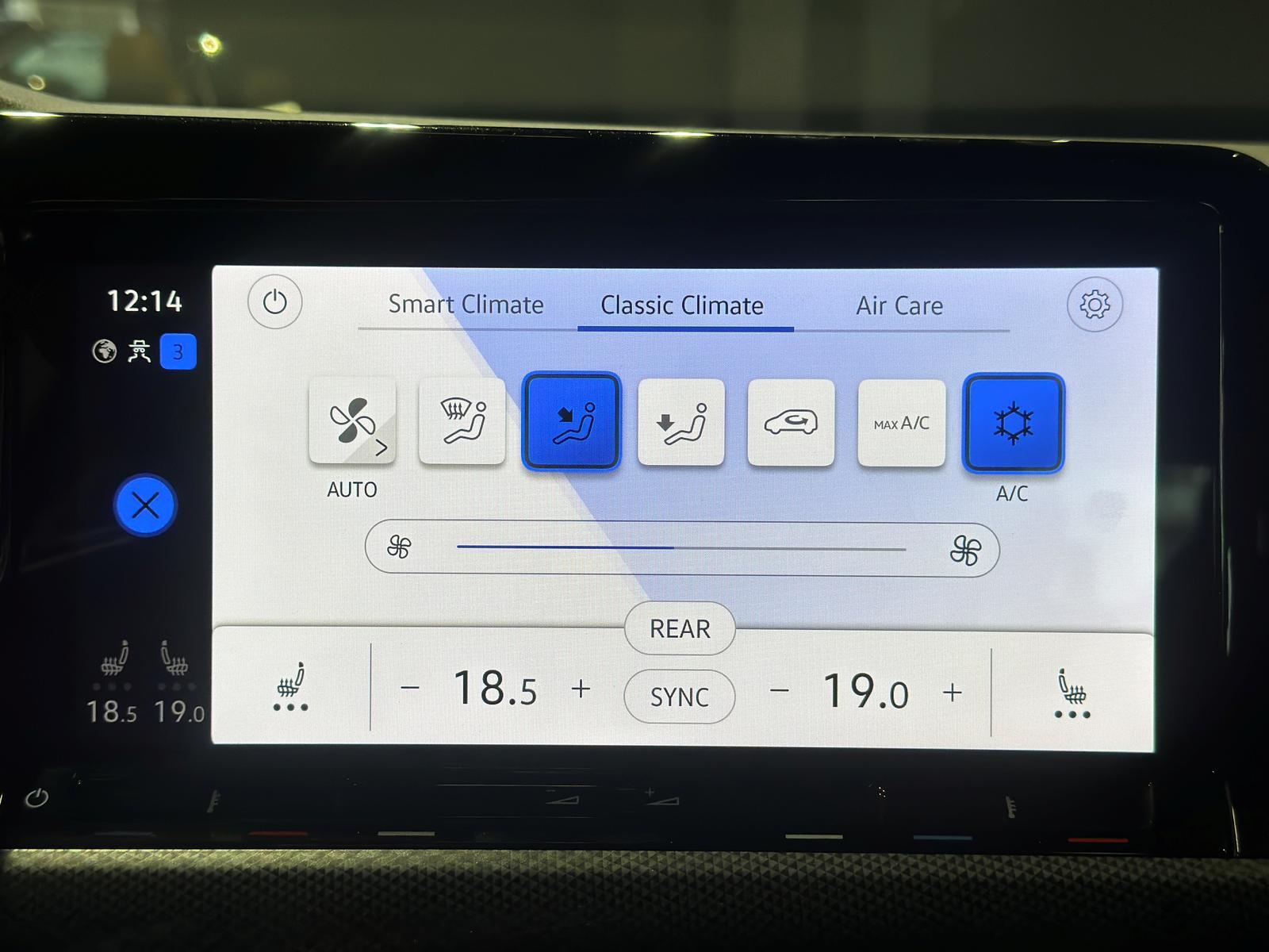 Volkswagen Golf 8 1.5TSI UNITED ACC AHK NAV 3Z-KLIMA AMBIEN, миниатюра 29