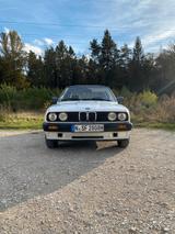 BMW E30 316i Coupe - BMW 316: E30 316i