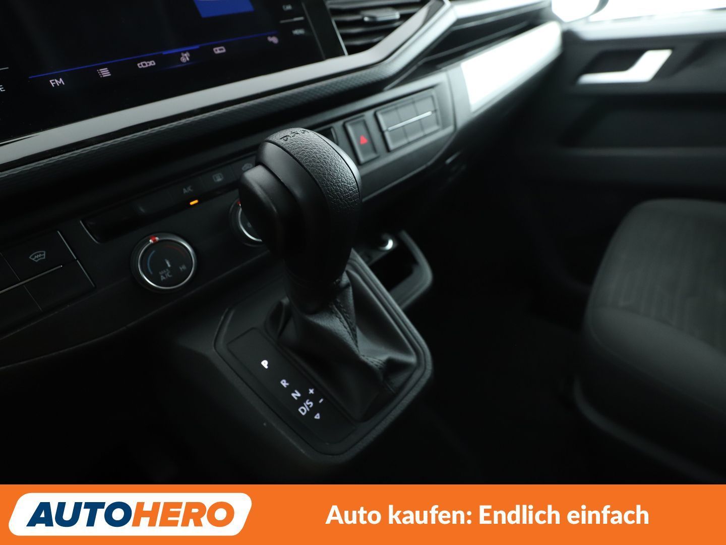 Volkswagen T6 Multivan 2.0 TDI Comfortline FWD Aut. TEMPO foto 23