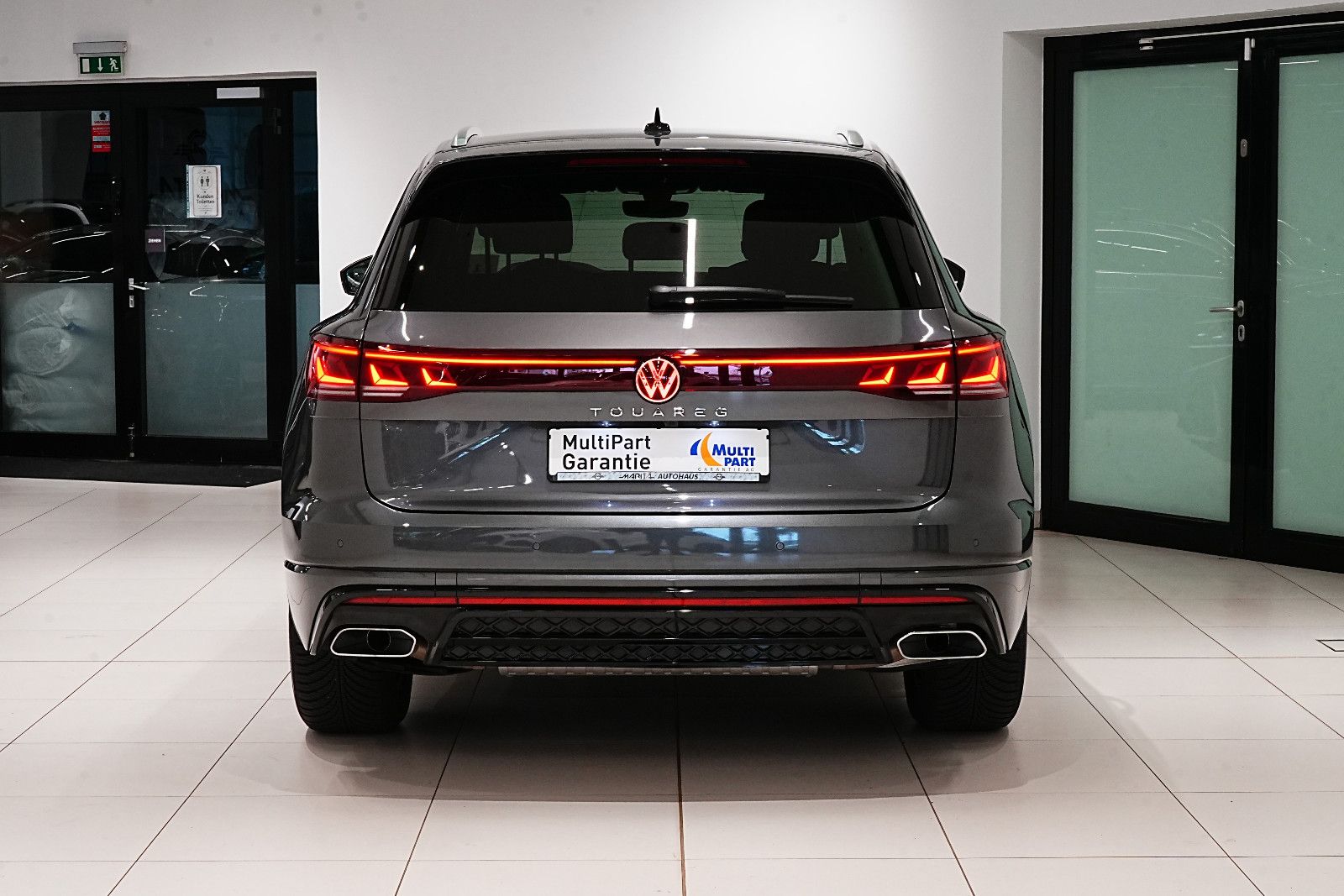 Volkswagen Touareg 3.0 R-LINE ACC HUD MEMORY KAMERA LUFTF foto 23