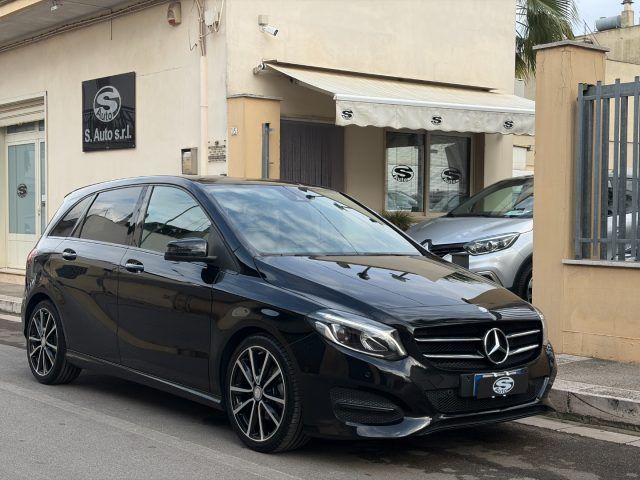 Image of Mercedes-Benz B 200