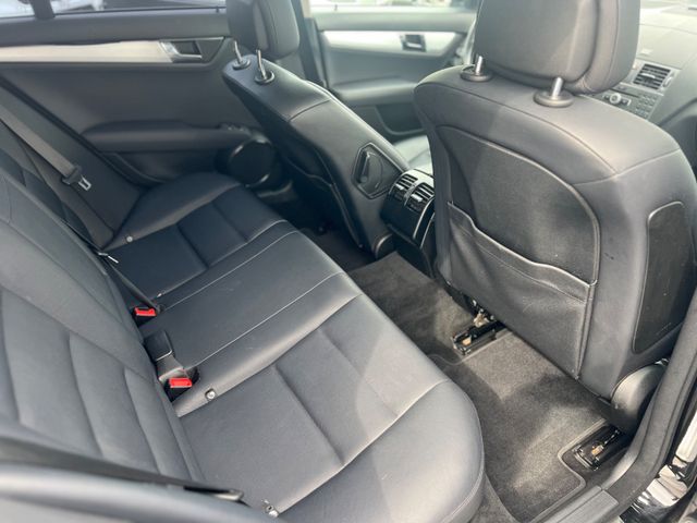 Mercedes-Benz C 220  T-Modell T DI Blueeffiieny