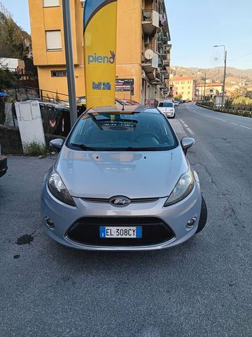 Ford Fiesta 1.2 82 CV 5 porte Titanium